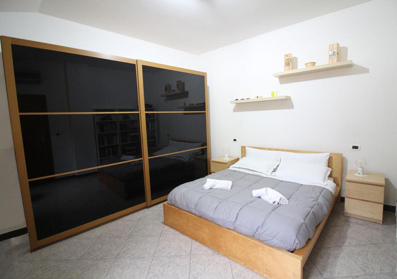 Cozy Apartment In The Heart Of Bolonia Exterior foto