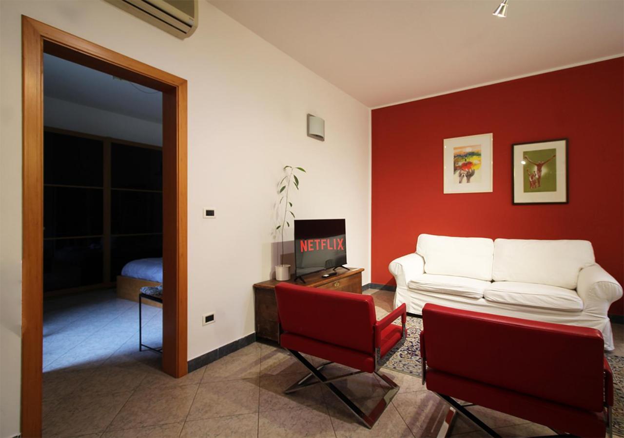 Cozy Apartment In The Heart Of Bolonia Exterior foto