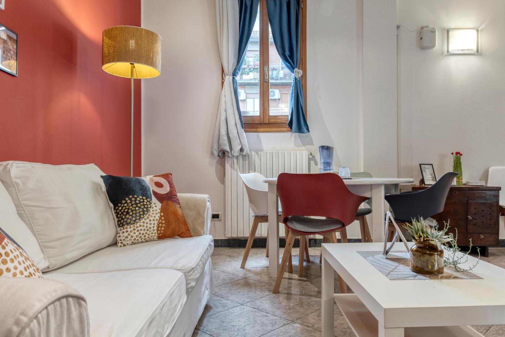 Cozy Apartment In The Heart Of Bolonia Exterior foto